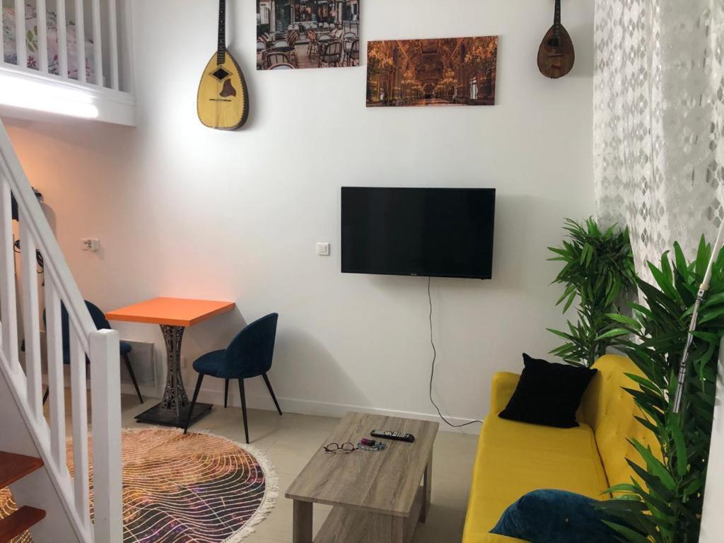 Apartmán Studyo Cosy 400 Metre Sacre Ceour Paříž Exteriér fotografie